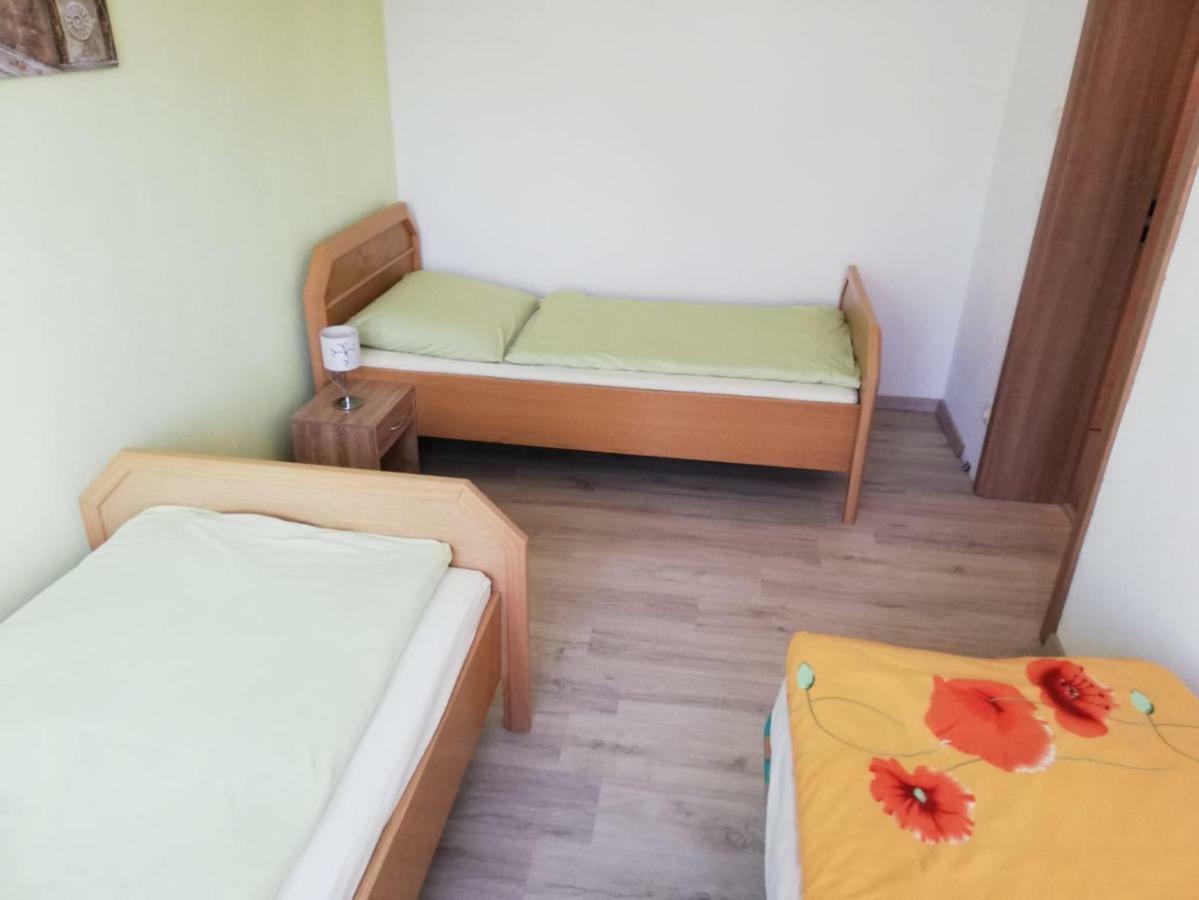 Grossrohrsdorf Ferienwohnung, Monteurwohnung מראה חיצוני תמונה